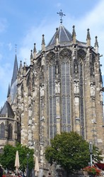 Paris 2025, zurck in Deutschland - Dom zu Aachen
