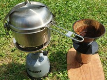 Paris 2025, Filterkaffee in der Tasse aufgieen