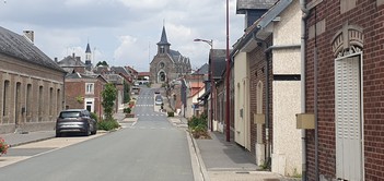 Paris 2025, Straenszene in Thenelles