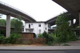 Koblenz unter den Brücken