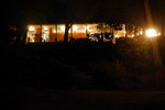 Camp du Domaine, Sanitranlage bei Nacht